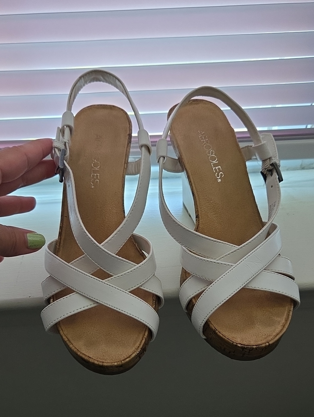 AEROSOLES White Crisscross Cork Wedge Sandals EUC 6.5M